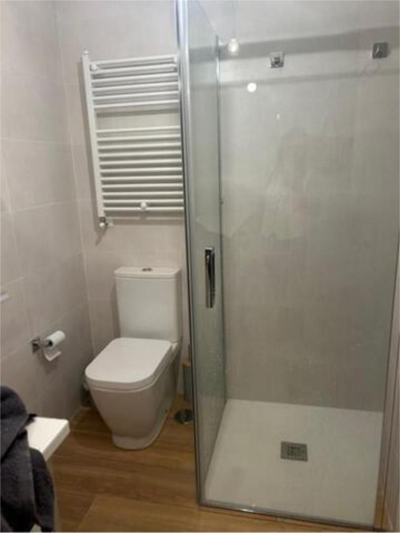 Bathroom of Flat to rent in Llanes  with Heating, Private garden and Terrace