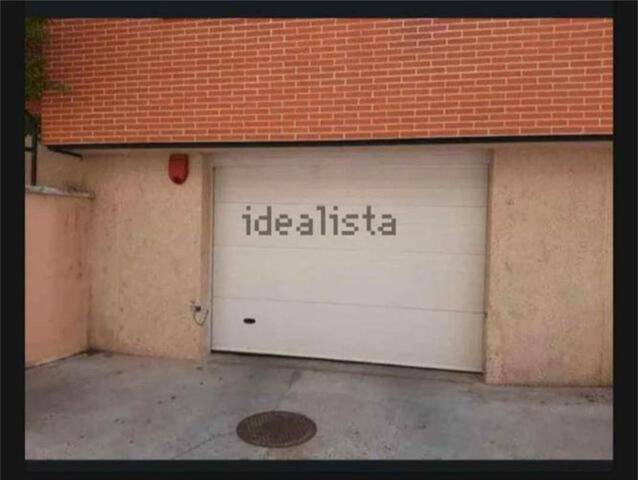 Garaje en Alquiler en La Lastrilla