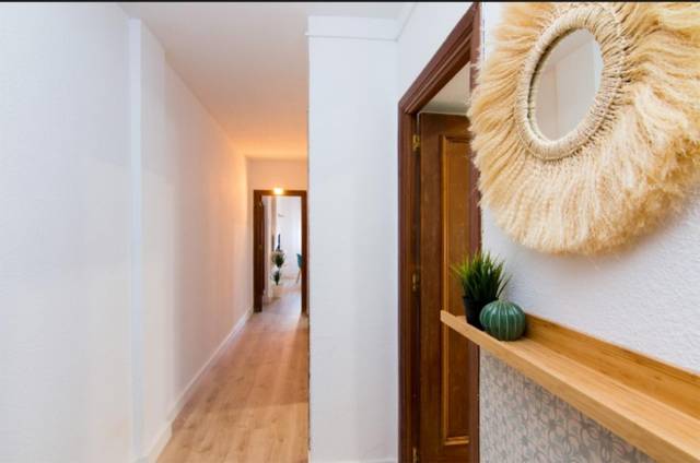 Piso en Alquiler en Avenida de Madrid, 4 en San Ildefonso