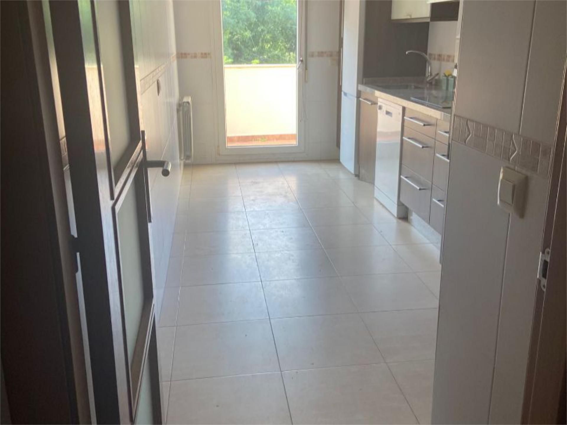 Cocina de Piso de alquiler en Negreira con Calefacción, Terraza y Trastero