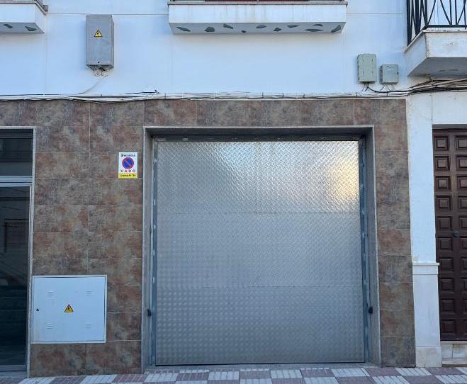 Foto 1 de Garaje en venta en Calle Pablo Picasso, 9, Pedrera, Sevilla