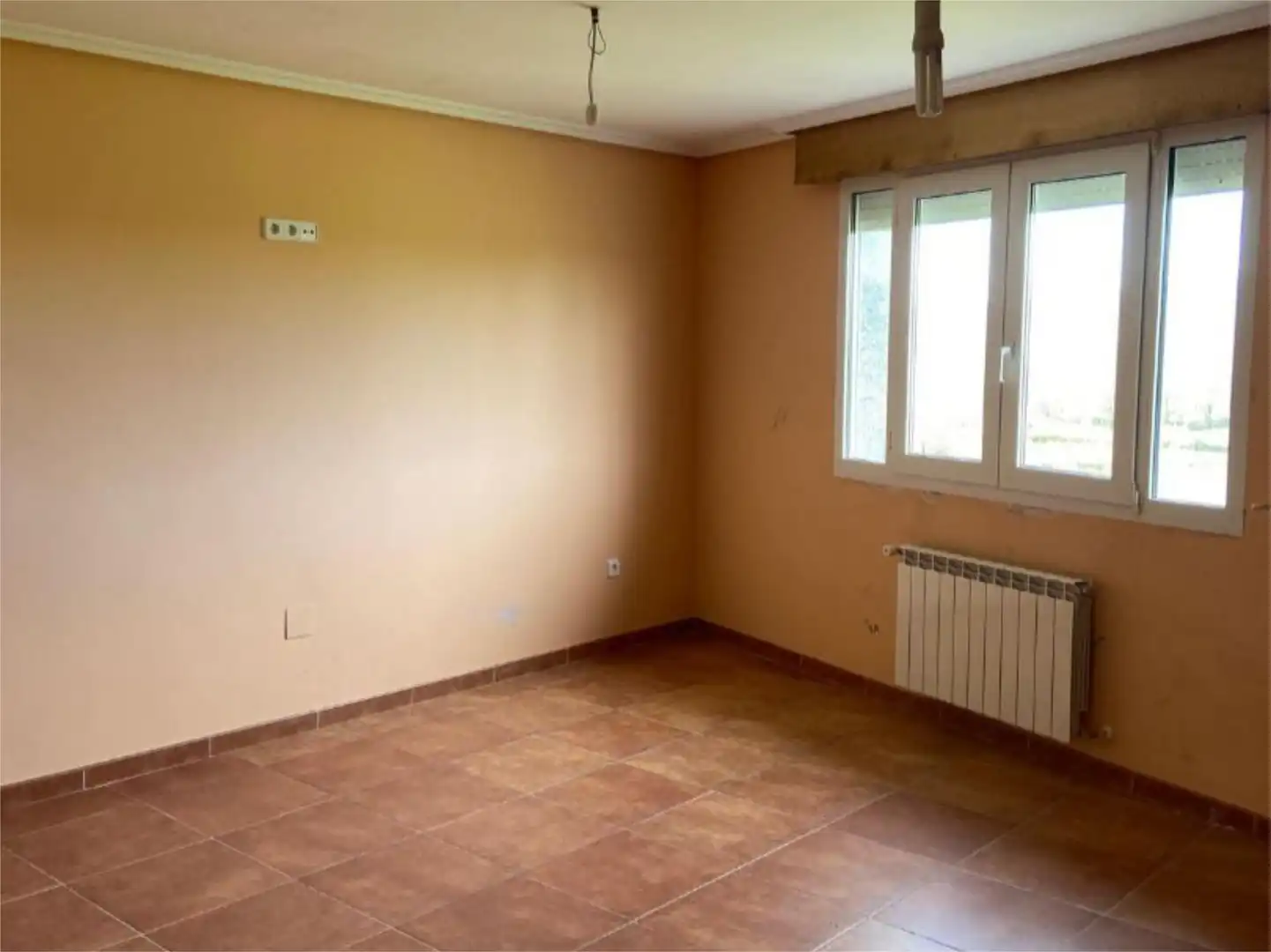 Habitación de Finca rústica en venta en Parada de Sil con Calefacción, Jardín privado y Parquet