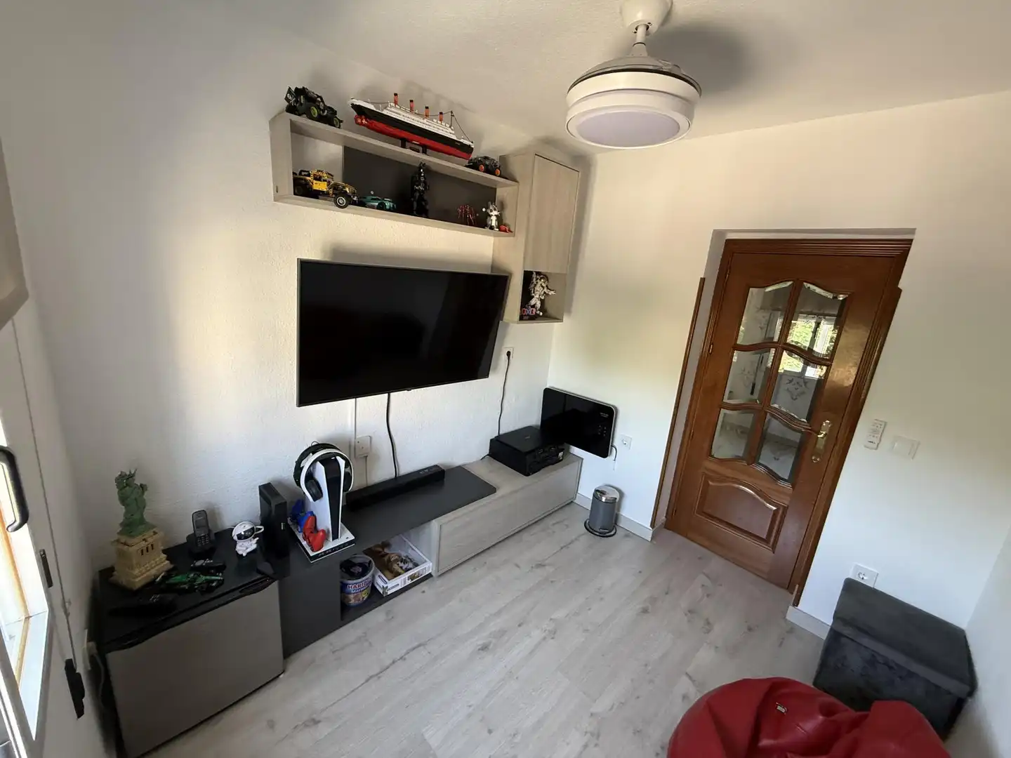 Pis en venda a Calle Adoratrices Up-5, 2, San Roque - Concordia - Adoratrices Sala d'estar de Pis en venda en Guadalajara amb Calefacció, Parquet i Terrassa