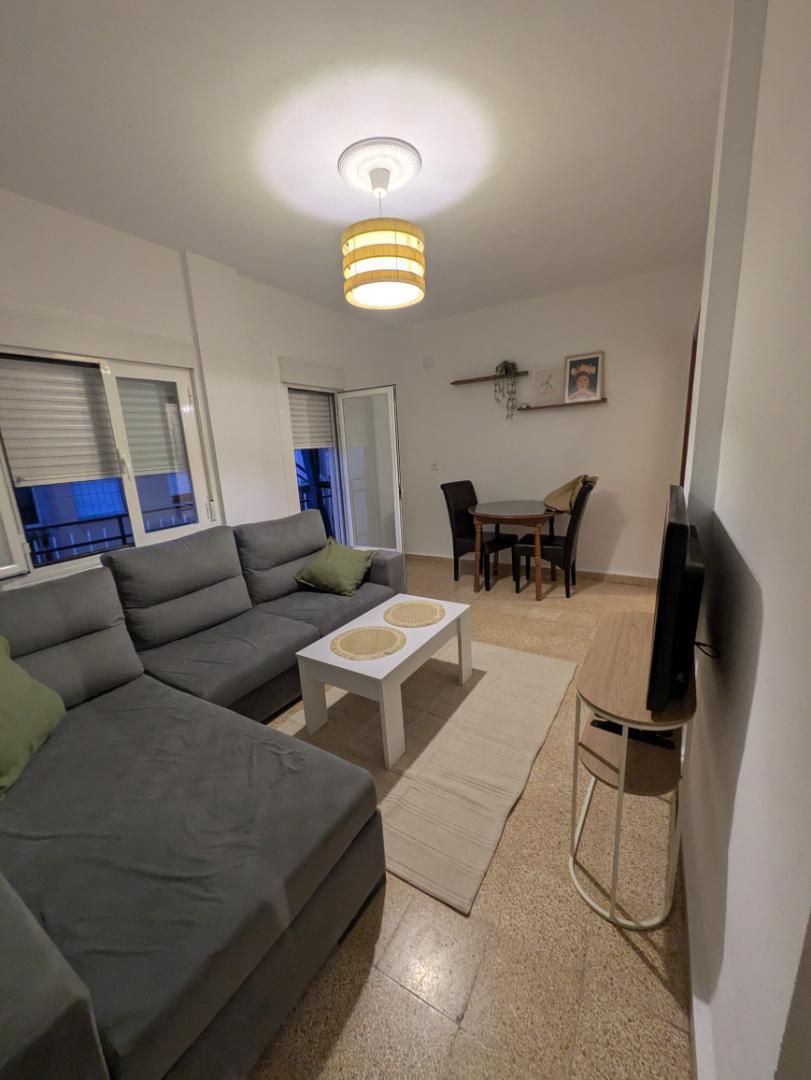Living room of Flat to rent in Plasencia  with Air Conditioner, Terrace and Furnished