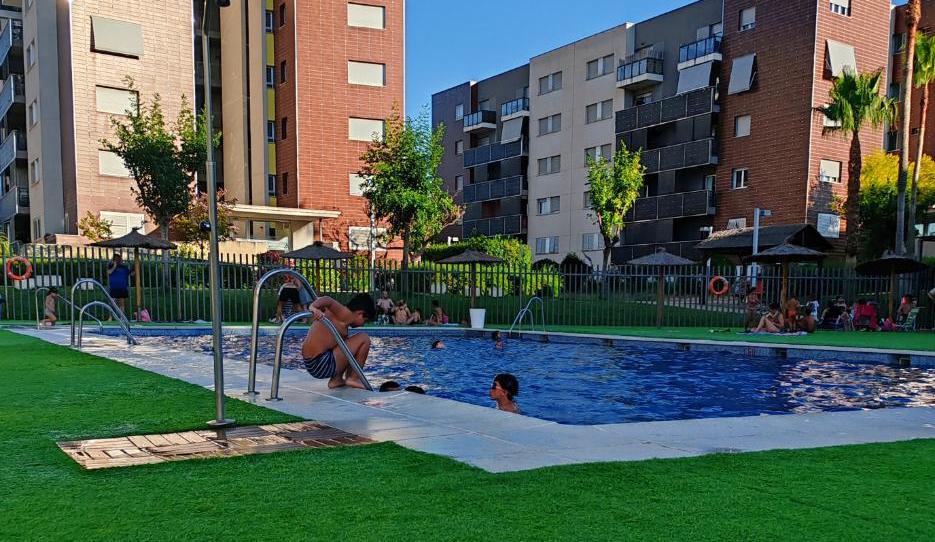 Photo 1 of Flat to share in Avenida Circunvalación, 15, Carretera de Granada - La Alcazaba, Granada