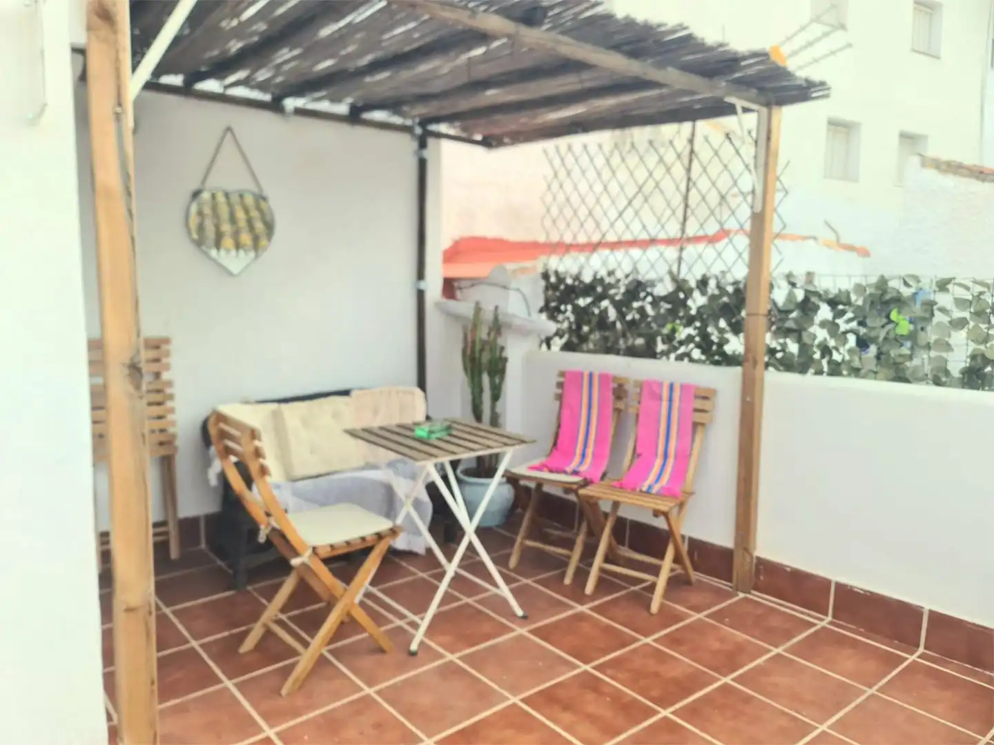 Casa adosada en venta en Calle Barrio Alto, 13, Casares pueblo Terraza de Casa adosada en venta en Casares con Calefacción, Terraza y Amueblado
