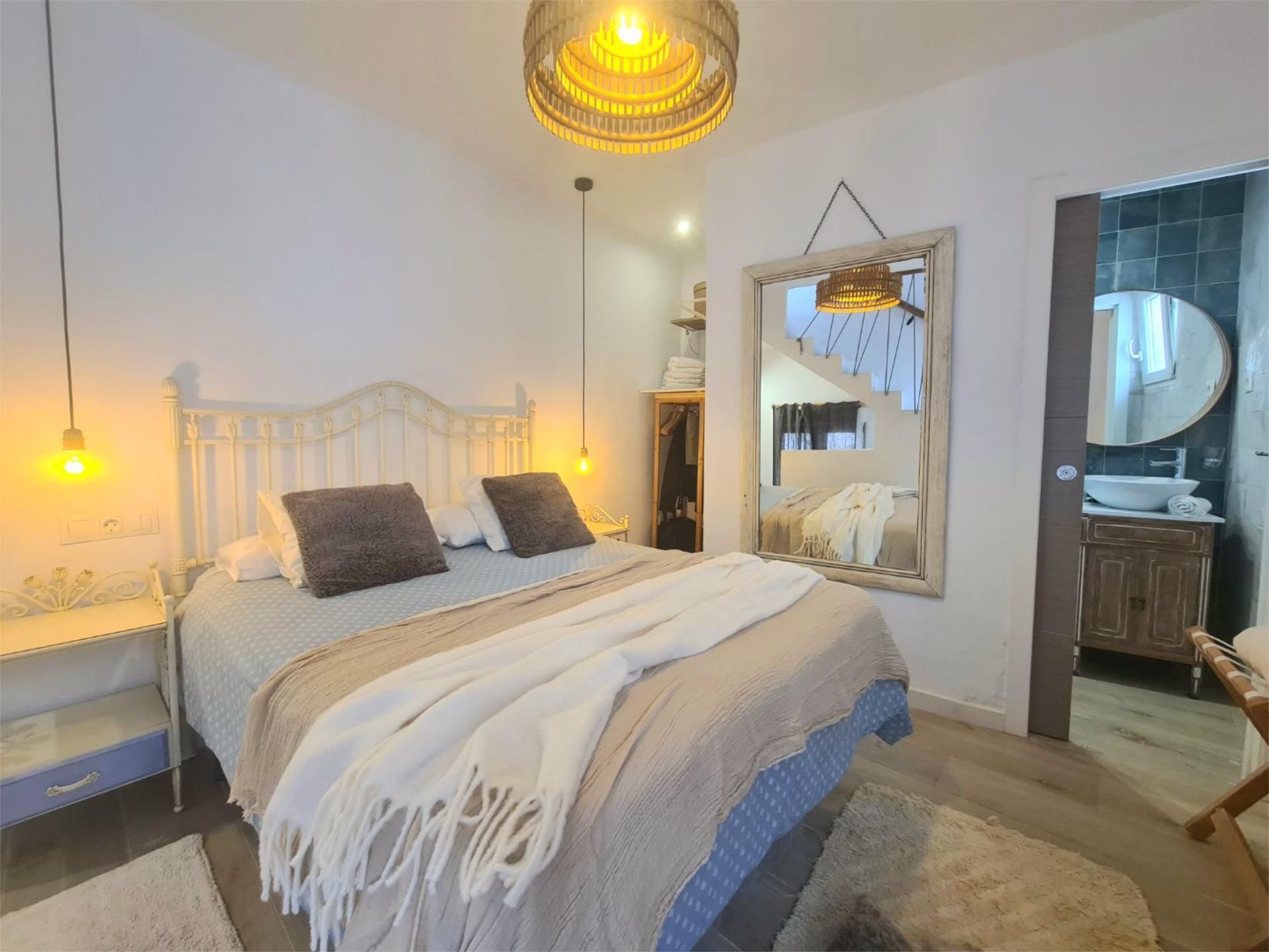Single-family semi-detached for sale in Calle Barrio Alto, 13, Casares pueblo