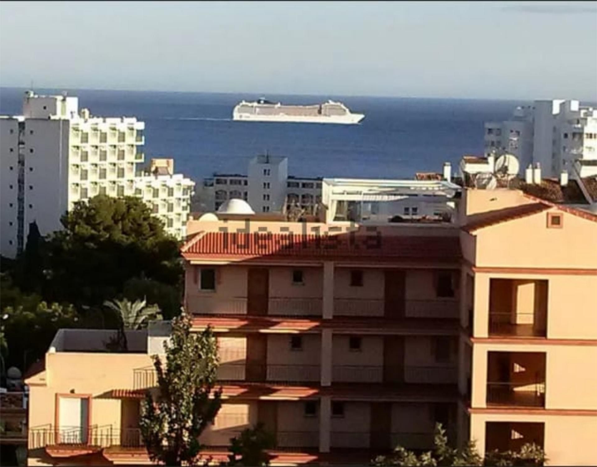 Exterior view of Flat to rent in Benalmádena  with Air Conditioner, Furnished and Oven