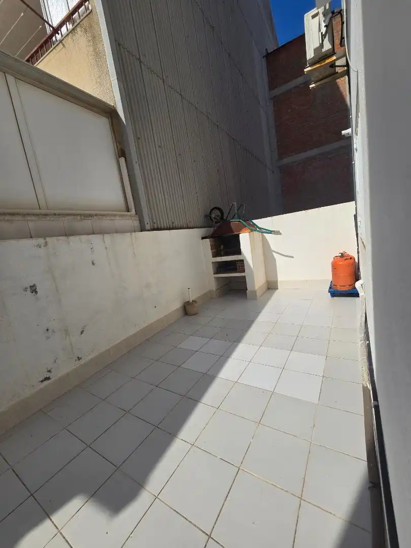 Einfamilien-Reihenhaus zum Verkauf in El Carrer de Manuel Soler, 24, Calafell Poble Einfamilien-Reihenhaus zum Verkauf in Calafell mit Klimaanlage, Terrasse und Balkon