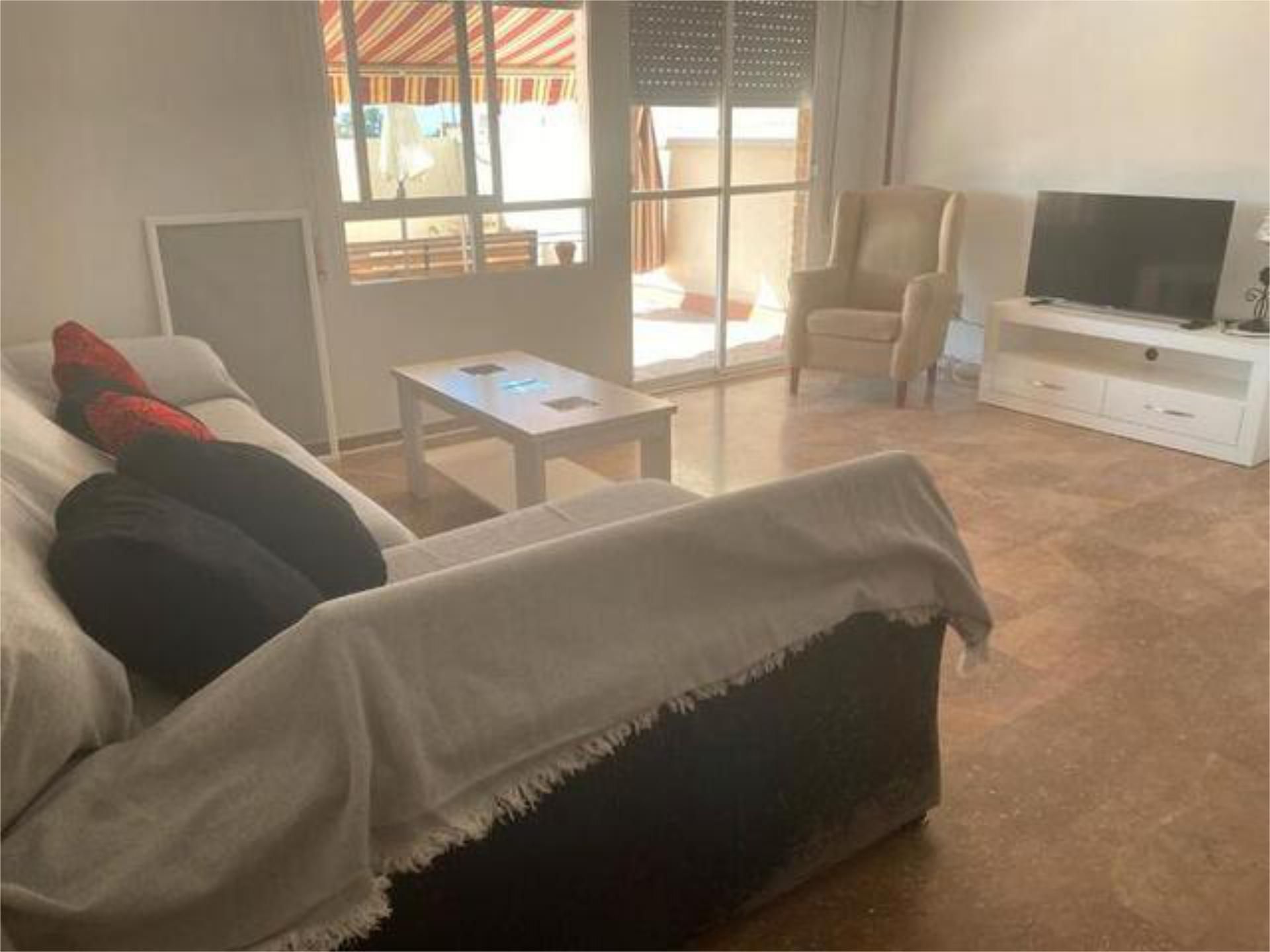 Sala d'estar de Pis per a compartir en Lorca amb Terrassa i Moblat