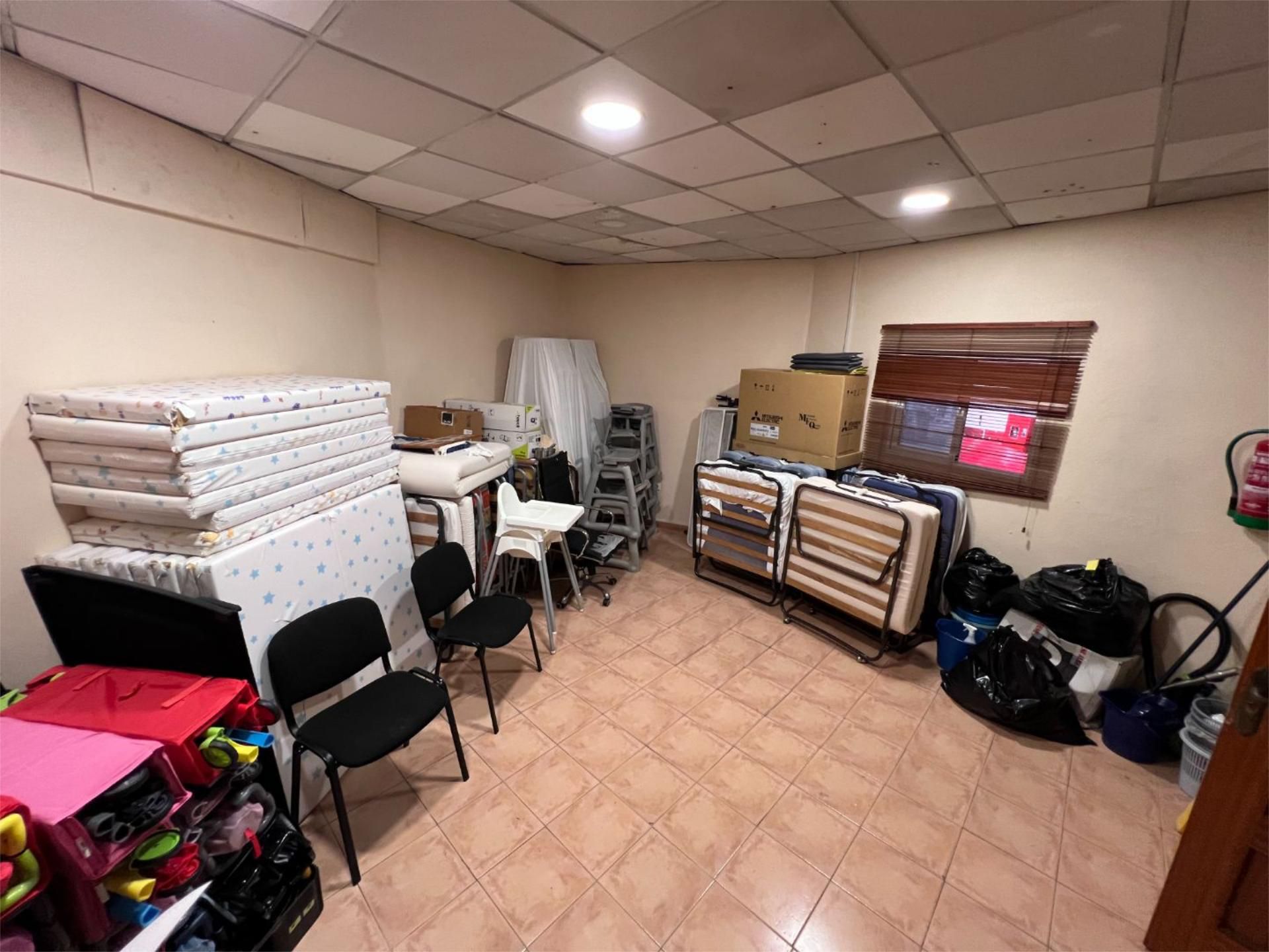 Local de lloguer en Mijas amb Aire condicionat, Calefacció i Moblat