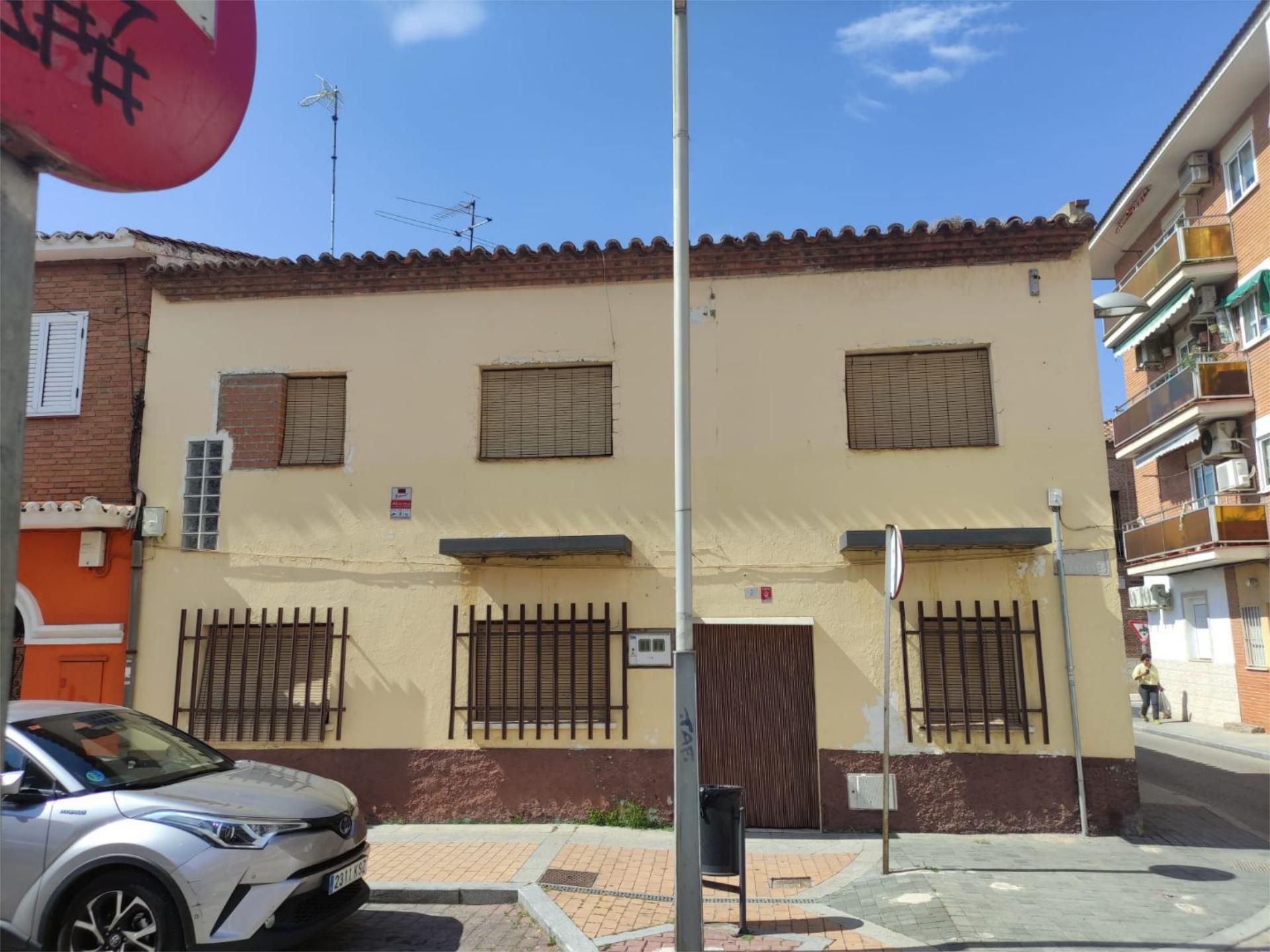 Exterior view of Single-family semi-detached for sale in Mejorada del Campo  with Balcony