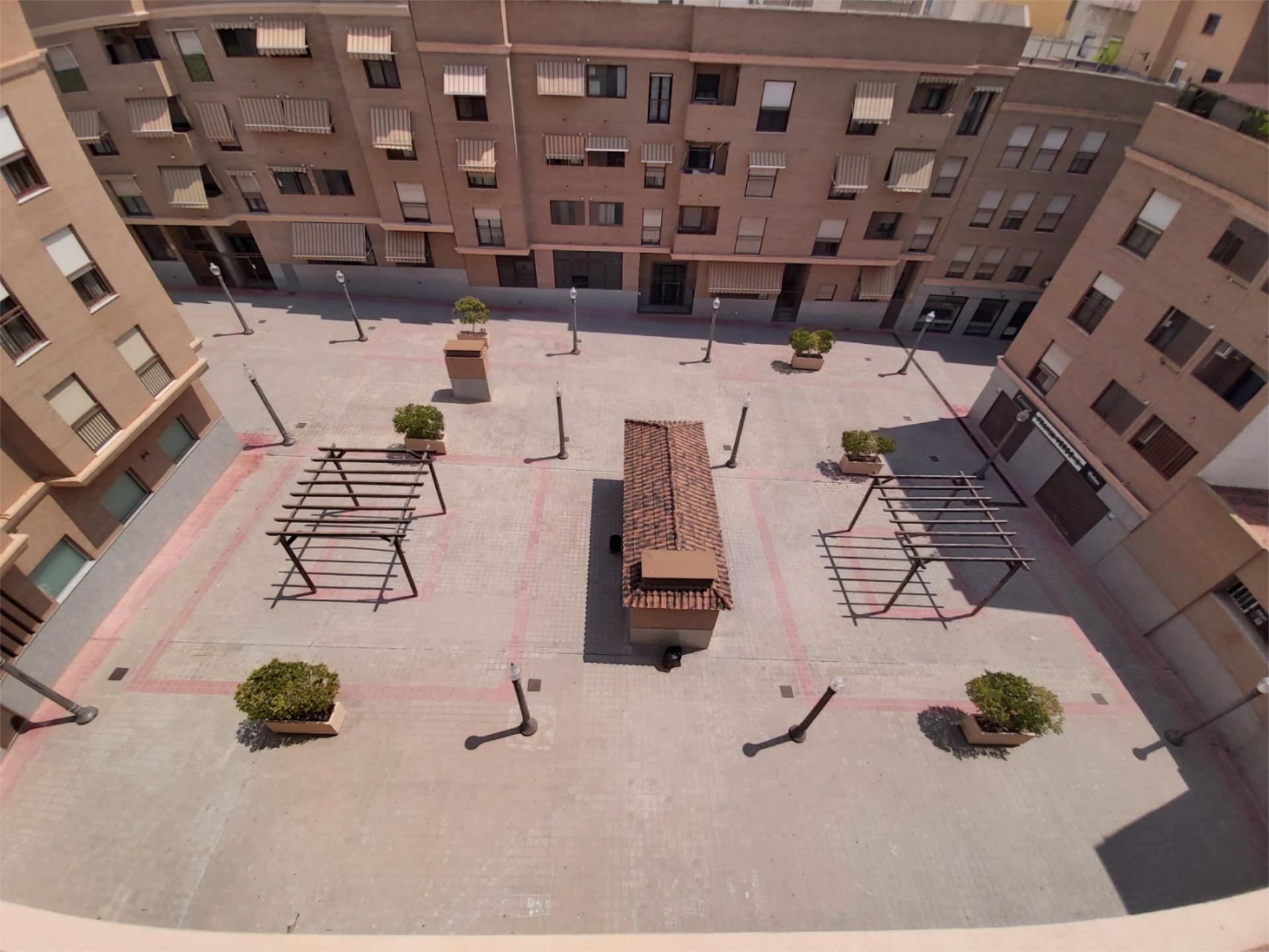 Vista exterior de Piso en venta en Elche / Elx con Aire acondicionado