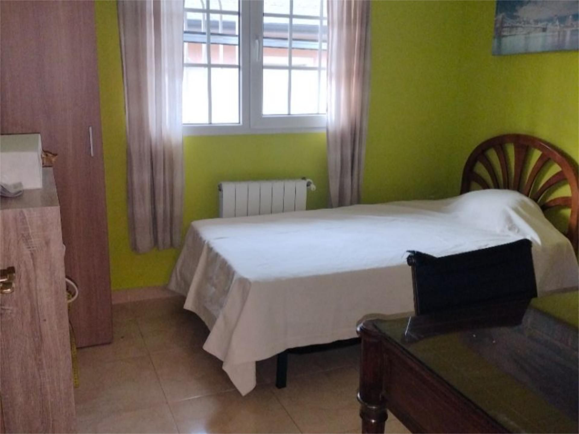 Bedroom of House or chalet to share in Torrejón de la Calzada  with Heating and Furnished