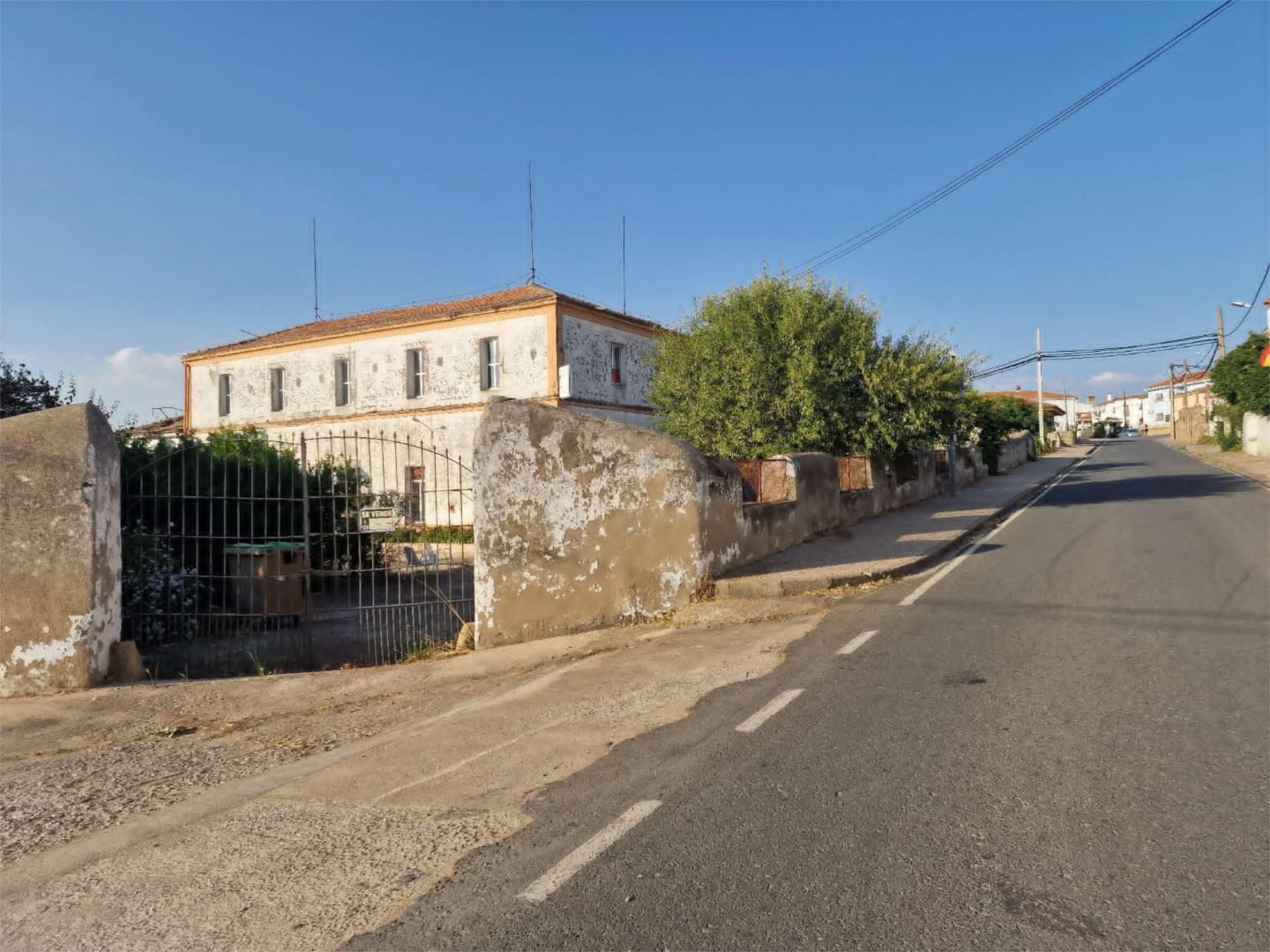 Nau industrial en venda a Avenida Virgen Jara, 1, Ibahernando