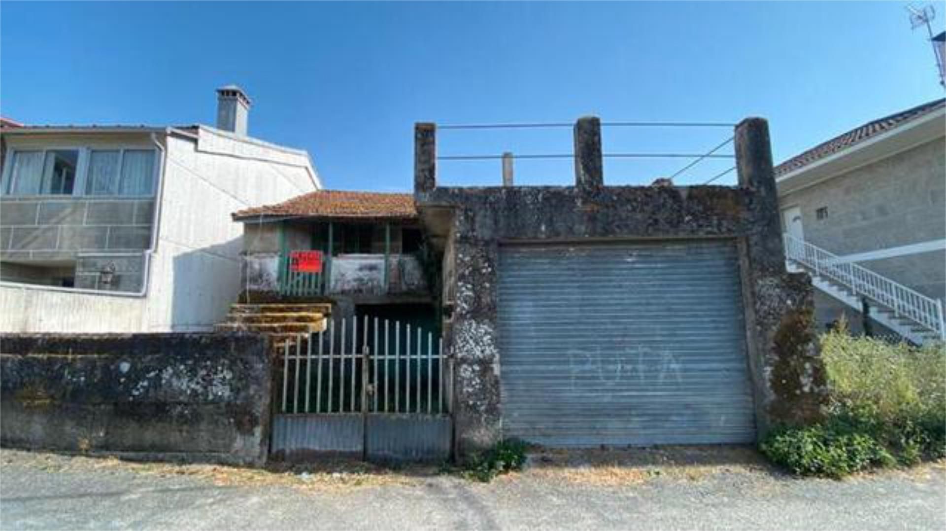 Exterior view of House or chalet for sale in Baltar