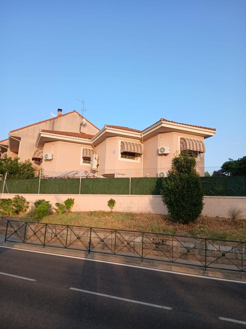 Casa o xalet en venda a Calle de la Iglesia, 21t, San Román de los Montes