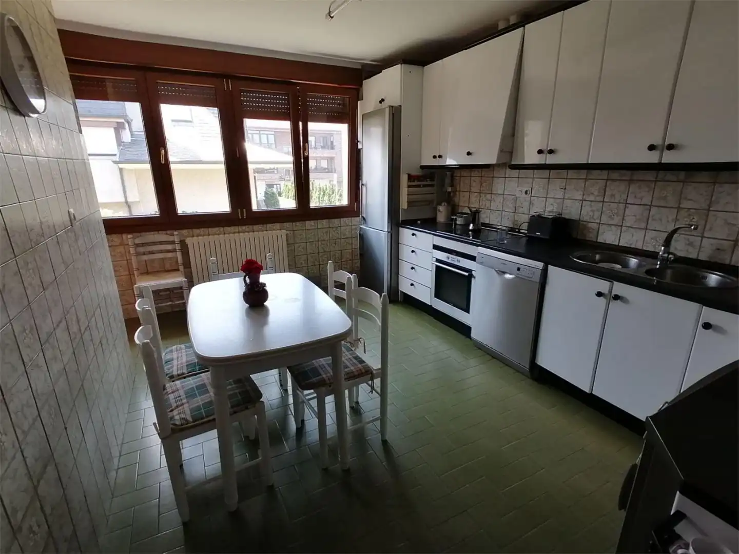 Cocina de Casa o chalet en venta en Santoña con Calefacción, Jardín privado y Terraza