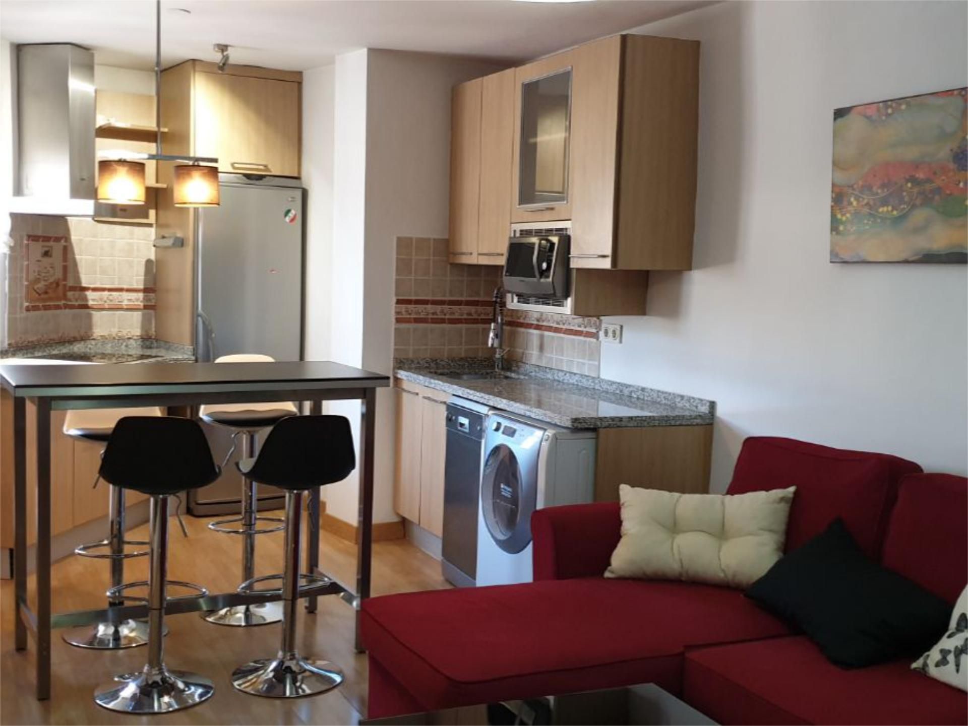 Kitchen of Flat to rent in  Granada Capital  with Air Conditioner, Heating and Parquet flooring