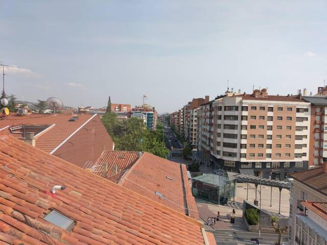 Ático en Venta en Calle Mayor, 101 en San Bartolomé de Pinares