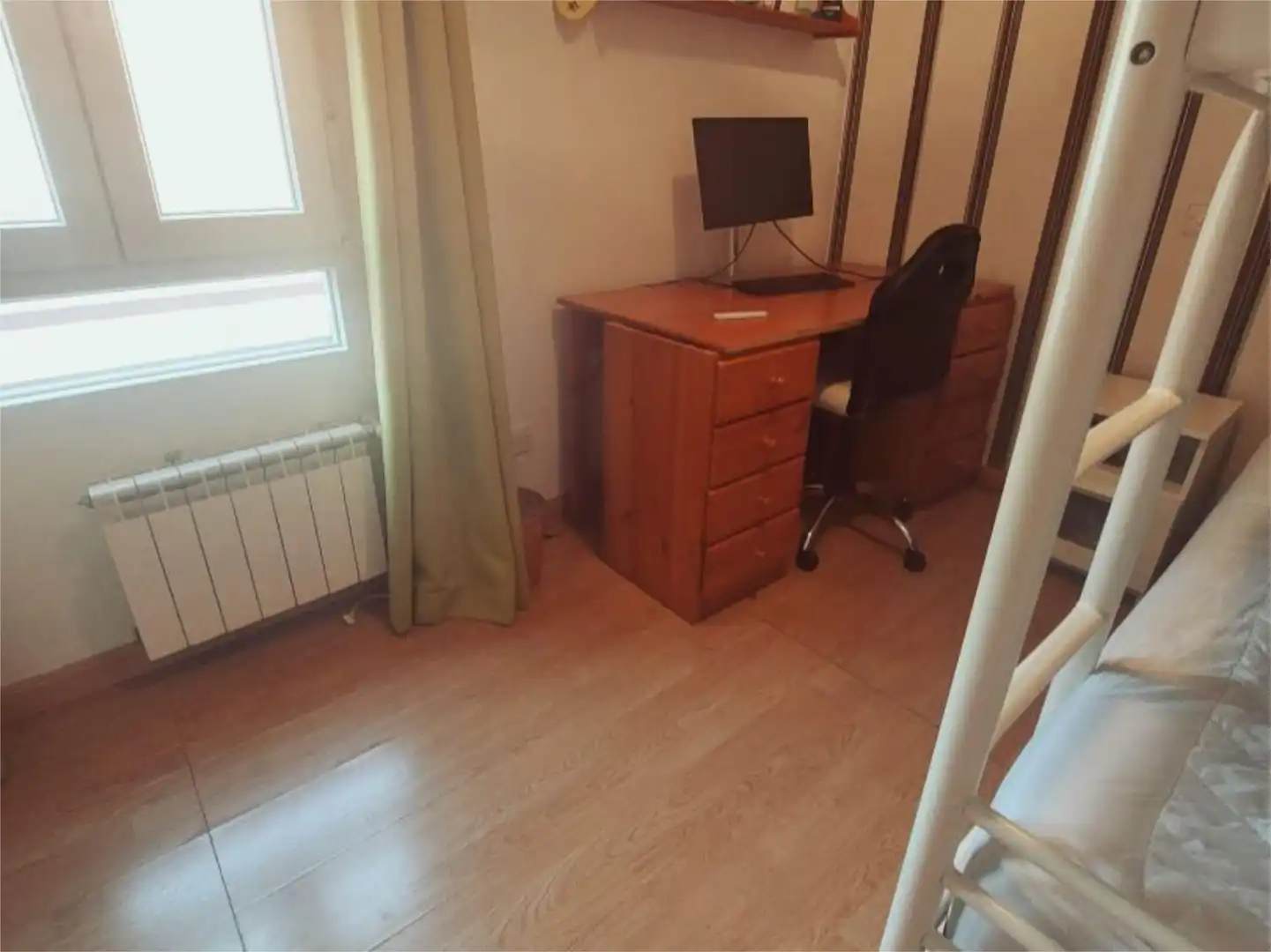 Flat for sale in Calle Mirador del Alto del Rey, 4, Fontenebro - Altavista Bedroom of Flat for sale in Collado Villalba with Air Conditioner, Heating and Private garden