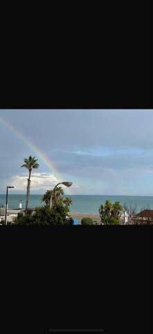 Piso en Alquiler en Calle Huerta del Rincón, 14 en La Carihuela - Los Nidos
