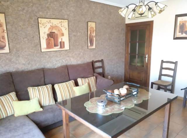 Piso en Venta en Calle Trovador Macias, 6 en Arjonilla