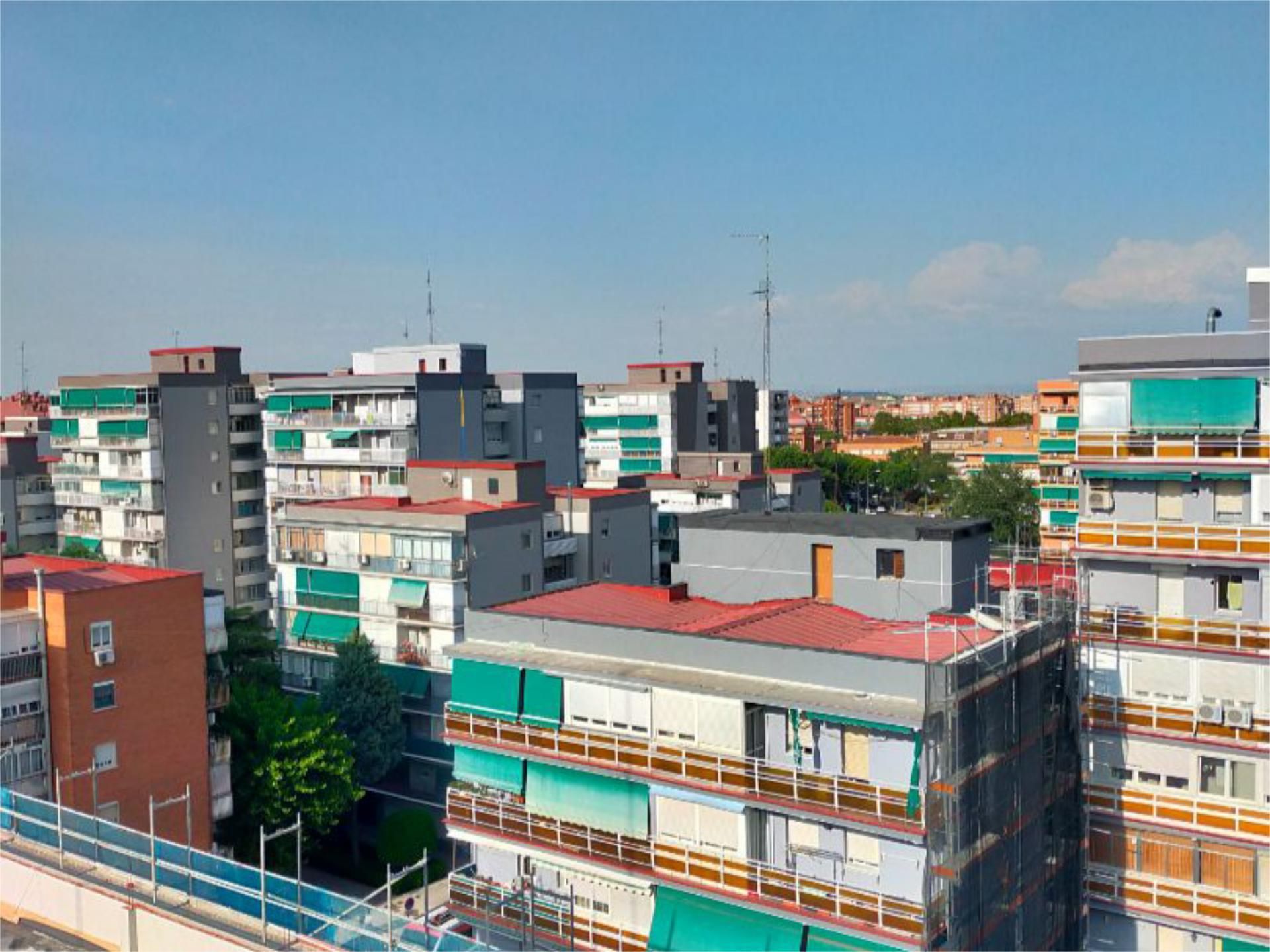 Exterior view of Flat for sale in Fuenlabrada  with Air Conditioner, Terrace and Balcony