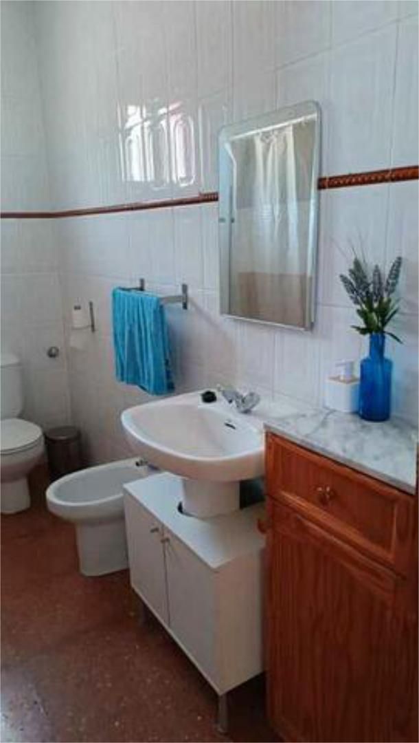 Single-family semi-detached to rent in Yecla