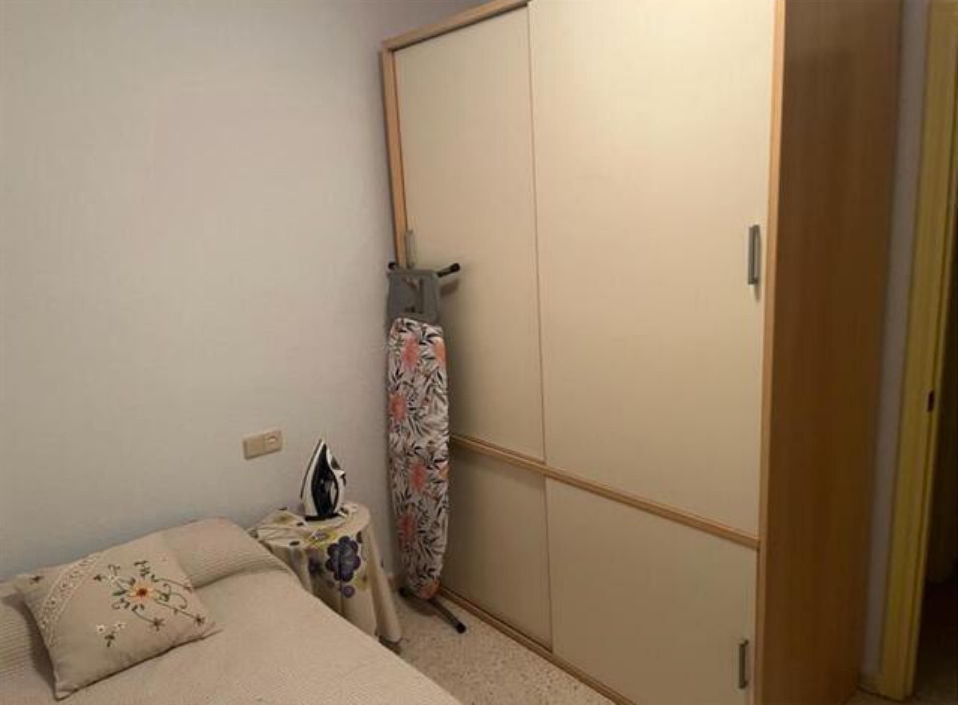 Bedroom of Flat to share in El Ejido  with Terrace and Furnished