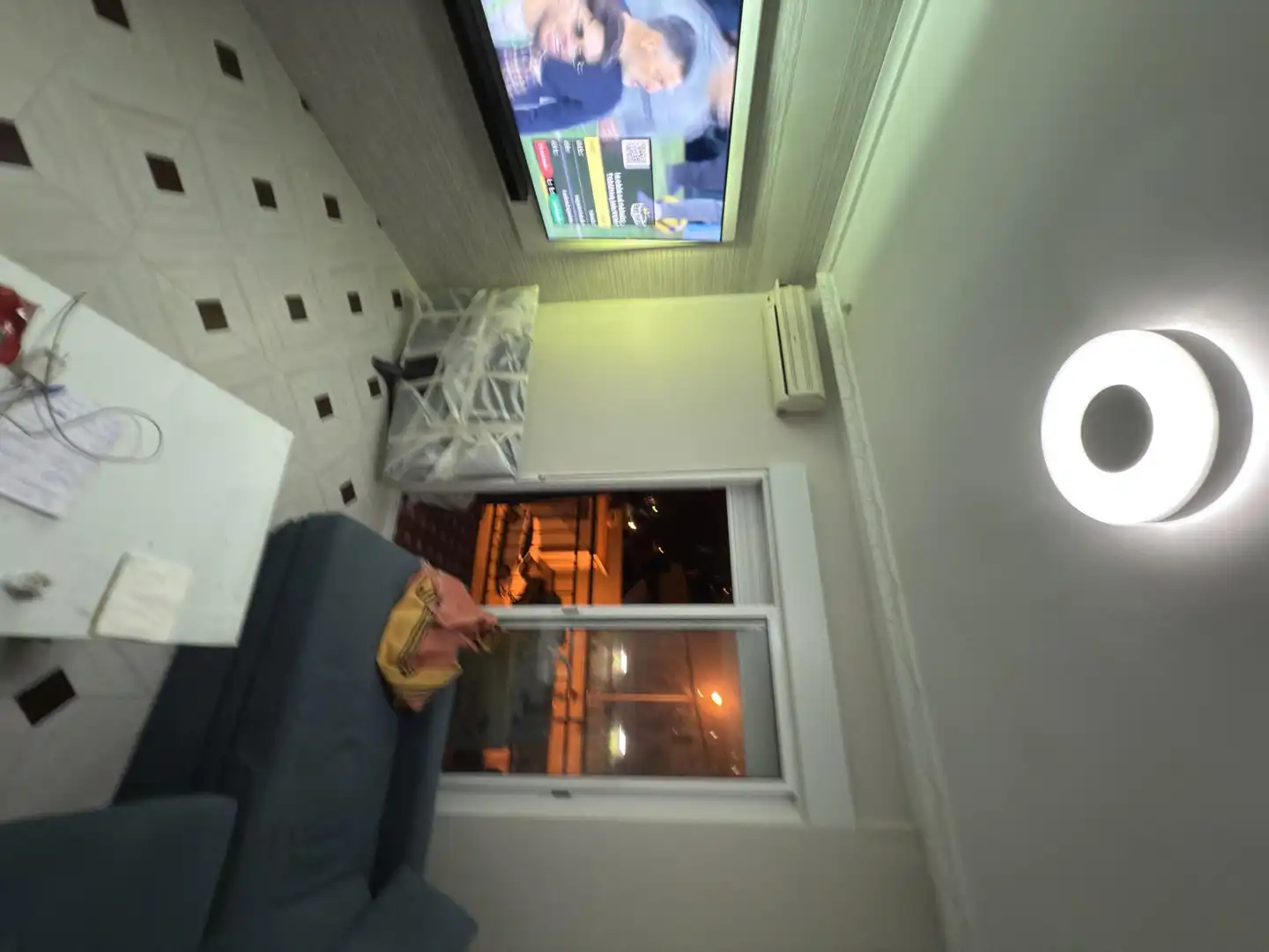 Room in Calle Mar del Plata, 1, El Tardón - El Carmen Flat for share in Sevilla with Air Conditioner, Private garden and Terrace