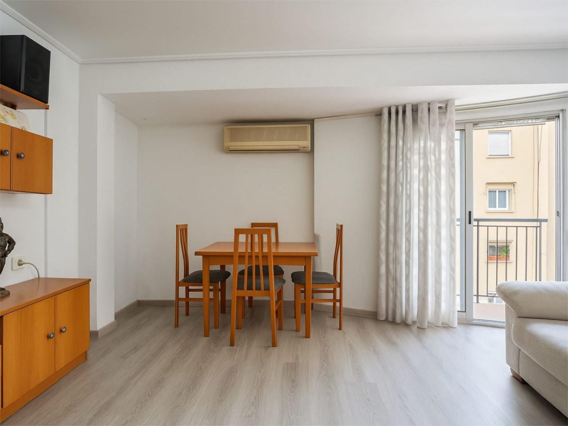 Dining room of Flat to rent in  Valencia Capital  with Air Conditioner, Furnished and Balcony