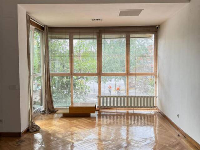 Piso en Venta en Plaza de la República Argentina, 8 en El Viso