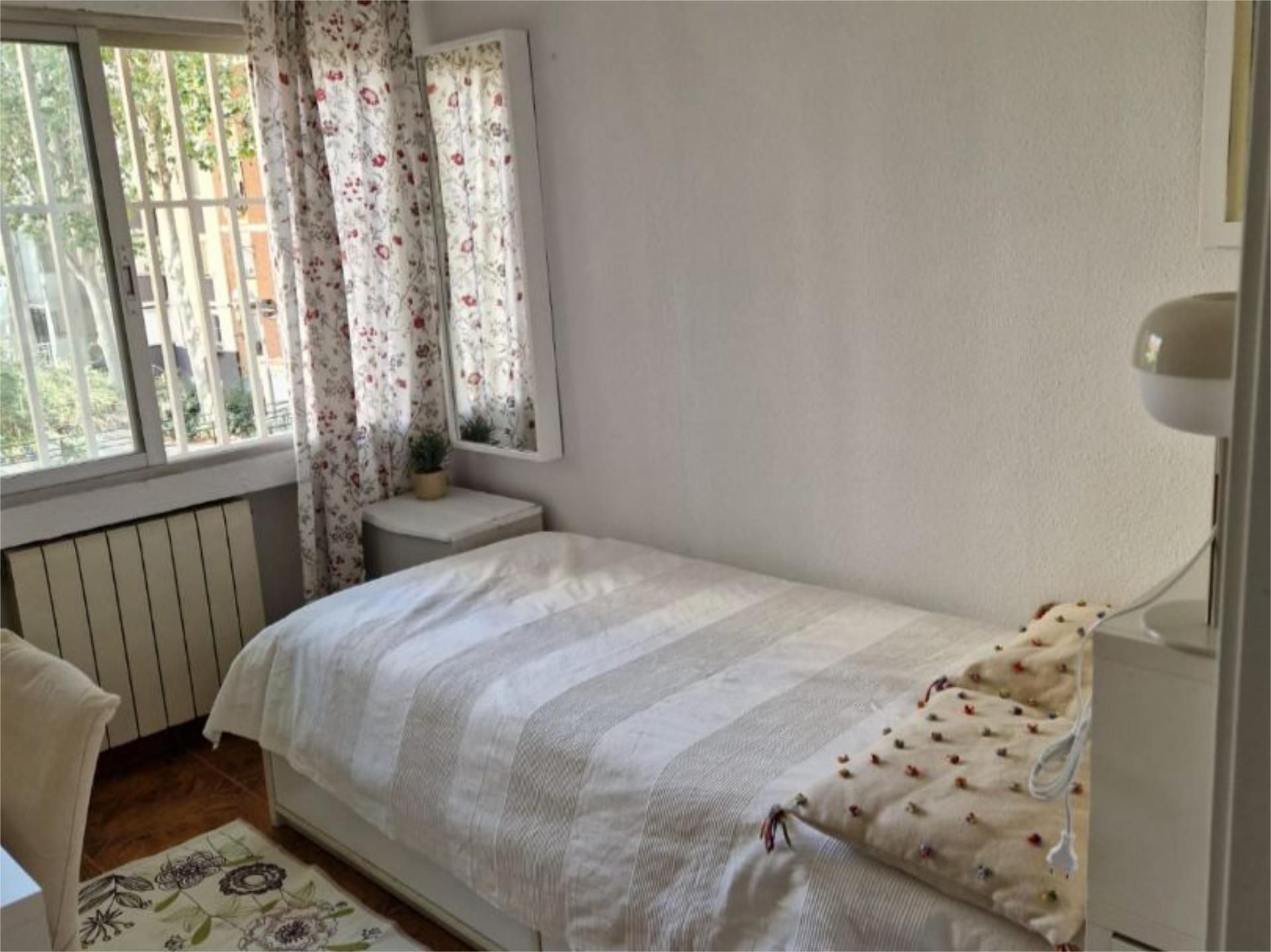 Piso para compartir en Avenida del Marqués de Corbera, 5, Ventas
