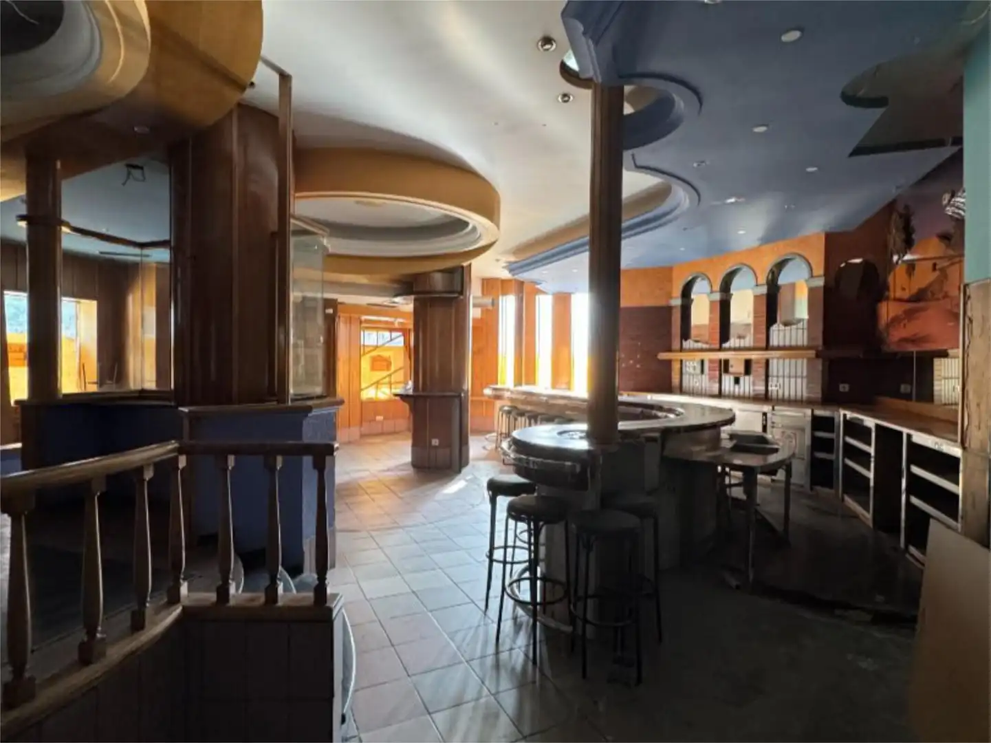 Commercial properties for sale in Avinguda de Guillem Graell, 2, La Seu d'Urgell Commercial properties for sale in La Seu d'Urgell