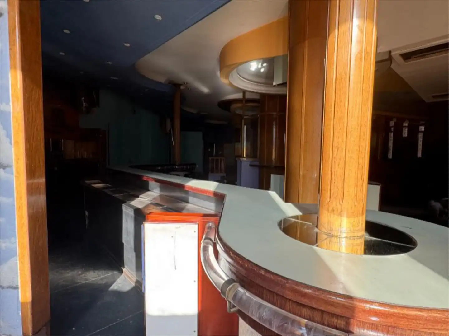 Commercial properties for sale in Avinguda de Guillem Graell, 2, La Seu d'Urgell Commercial properties for sale in La Seu d'Urgell