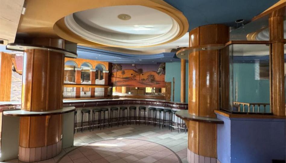 Premises for sale in Avinguda de Guillem Graell, 2, La Seu d'Urgell, Lleida - image 1 Photo 1 of Premises for sale in Avinguda de Guillem Graell, 2, La Seu d'Urgell, Lleida