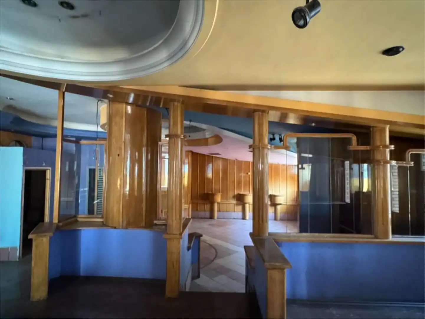Commercial properties for sale in Avinguda de Guillem Graell, 2, La Seu d'Urgell Commercial properties for sale in La Seu d'Urgell