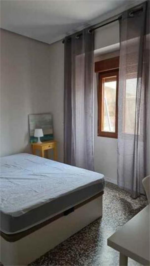 Piso de alquiler en Pedralba