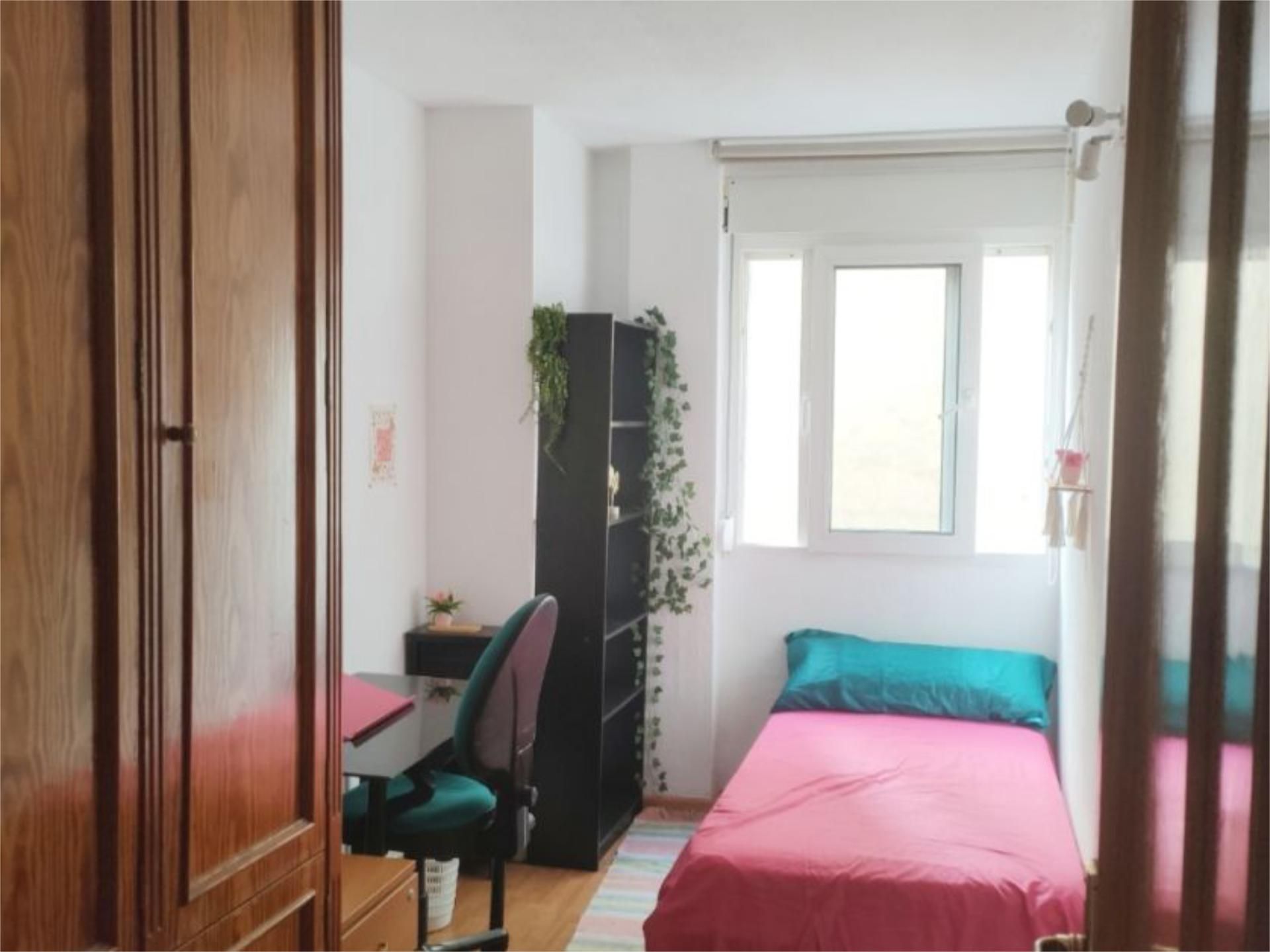 Flat to share in Calle Luisa Aledo, 7, Santa Eulalia