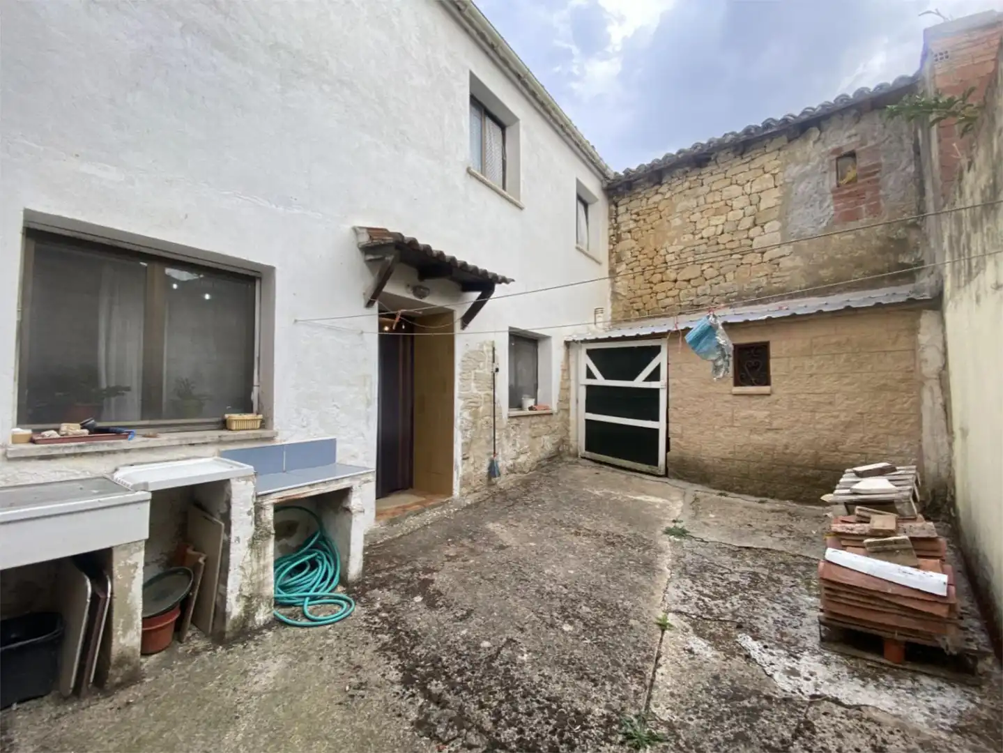 Country homes for sale in Calle San Pedro, 20, Merindad de Río Ubierna Exterior view of Country homes for sale in Merindad de Río Ubierna with Terrace