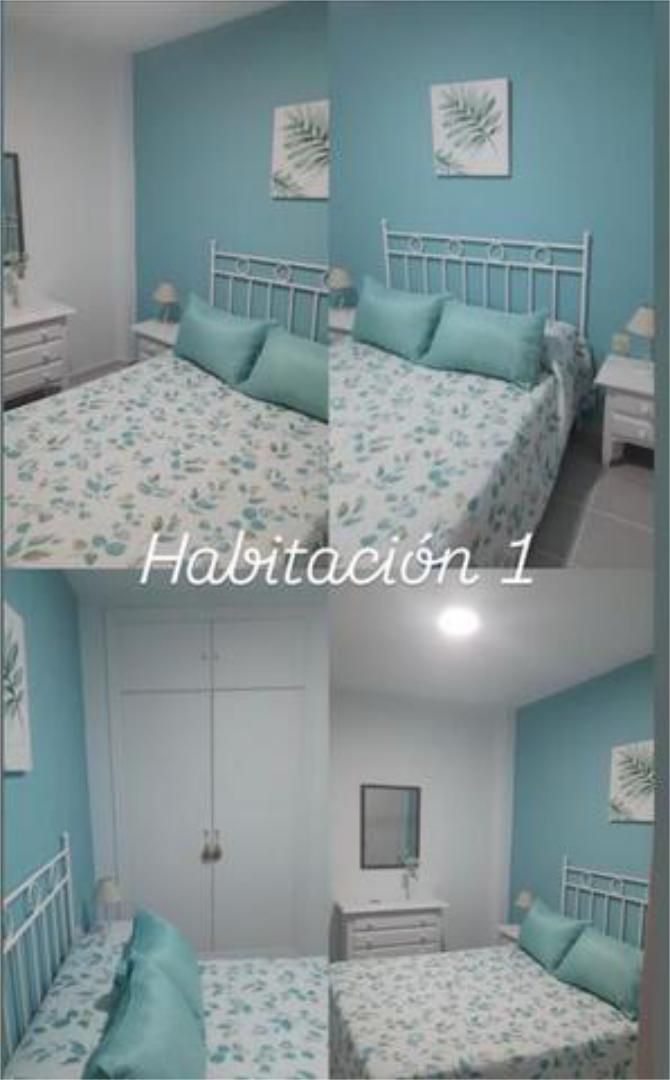 Bedroom of Flat to rent in Chiclana de la Frontera  with Heating, Terrace and Furnished