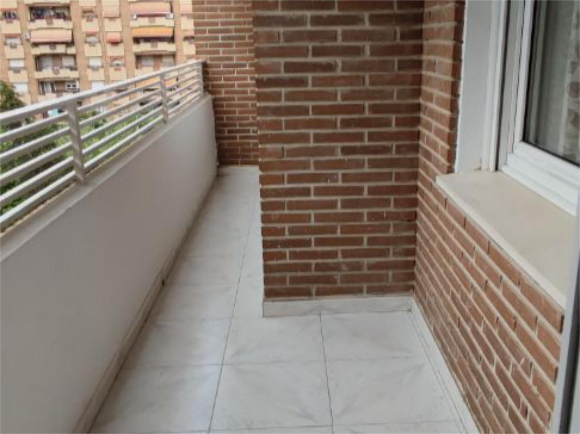 Terraza de Piso de alquiler en Talavera de la Reina con Aire acondicionado, Calefacción y Parquet