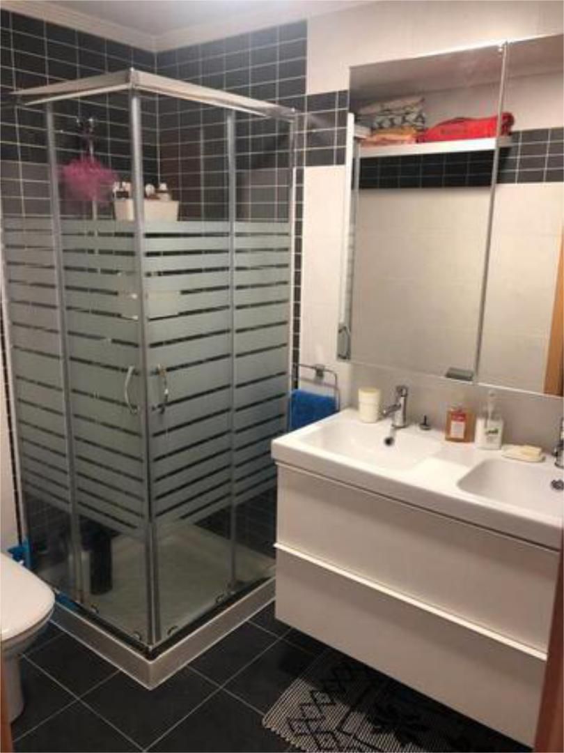 Bathroom of Apartment to rent in Baiona  with Heating, Private garden and Terrace