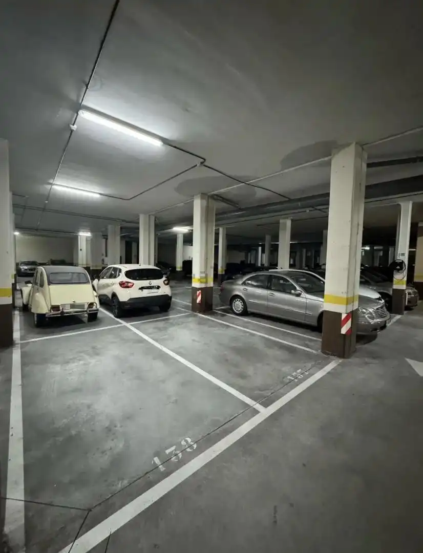 Garage for rent in Avenida de los Actores, 18, Primera Fase - Nuevo Tres Cantos Parking of Garage for rent in Tres Cantos