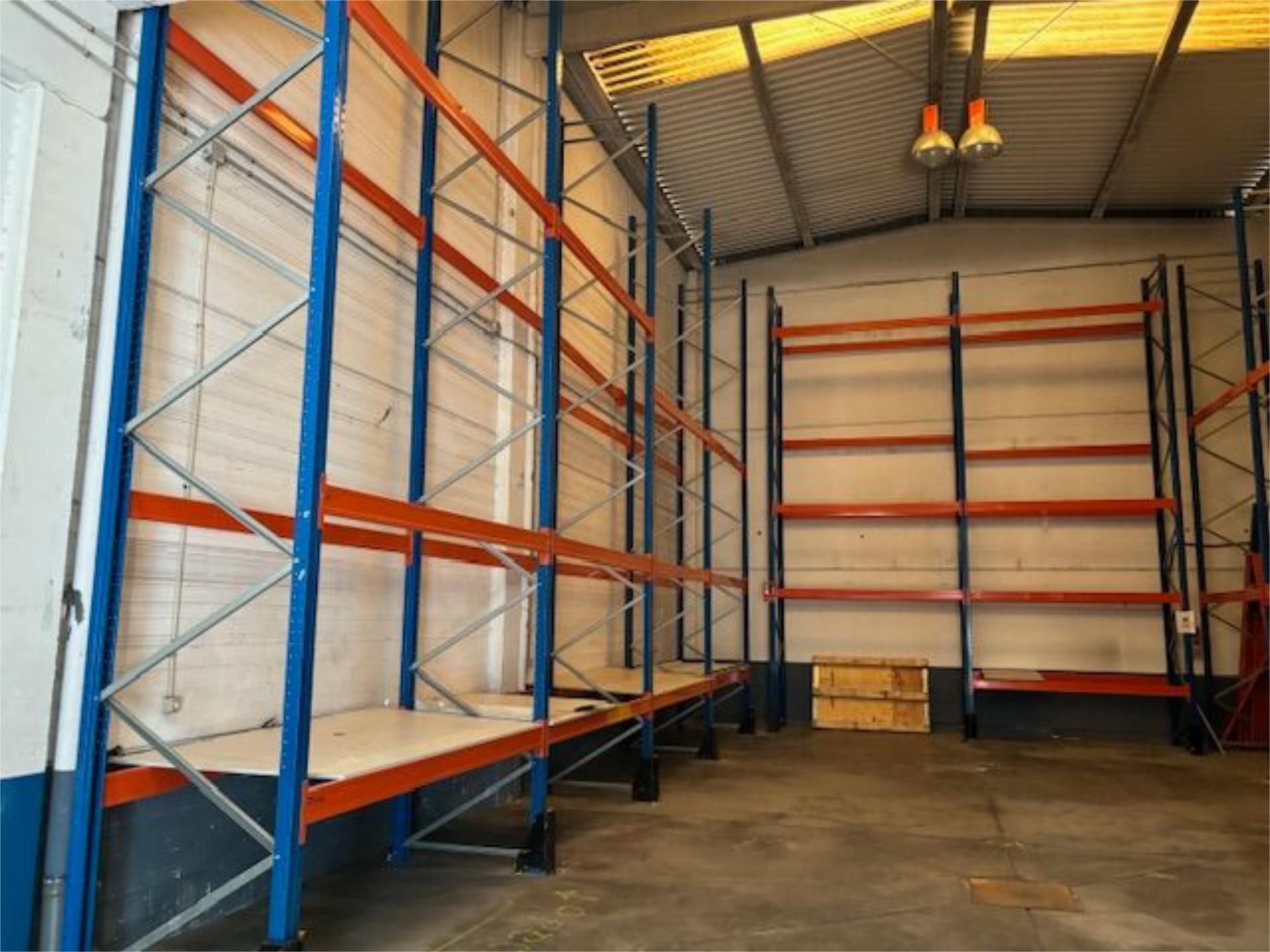 Industrial buildings to rent in Alcorcón  with Air Conditioner, Heating and Parquet flooring