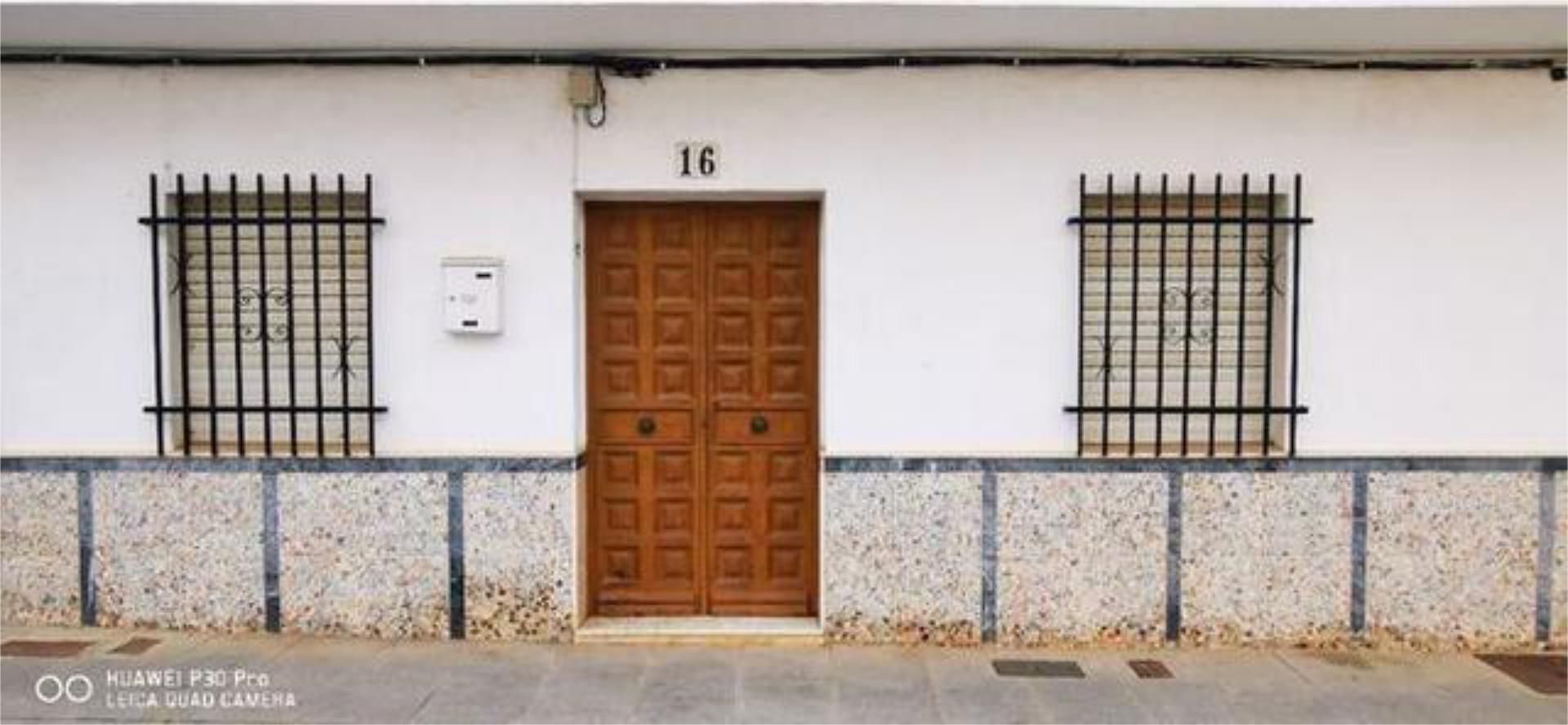 Exterior view of House or chalet for sale in Alcaracejos  with Terrace and Furnished
