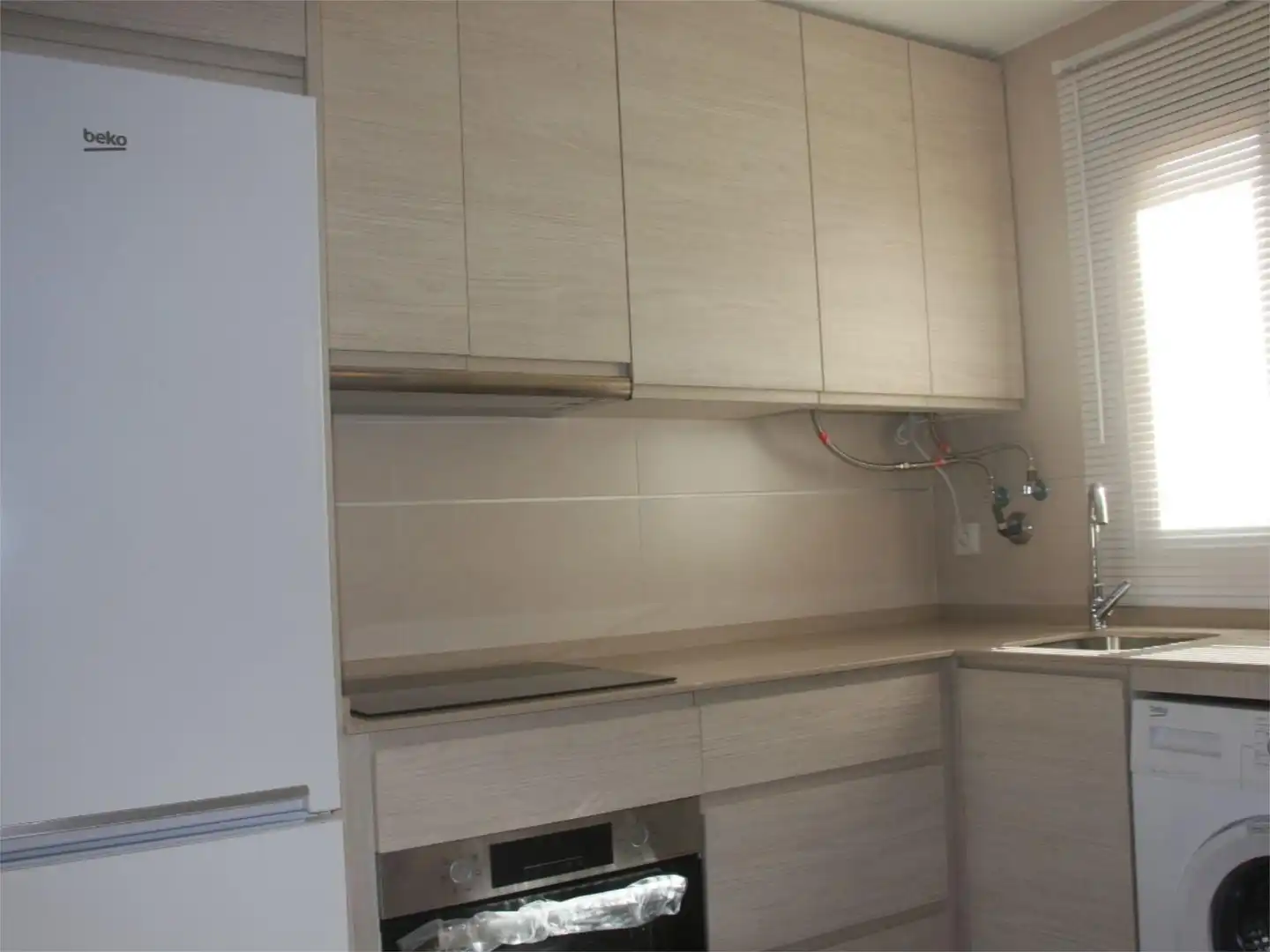 Kitchen of Flat for sale in Algeciras  with Furnished, Community parking and Balcony