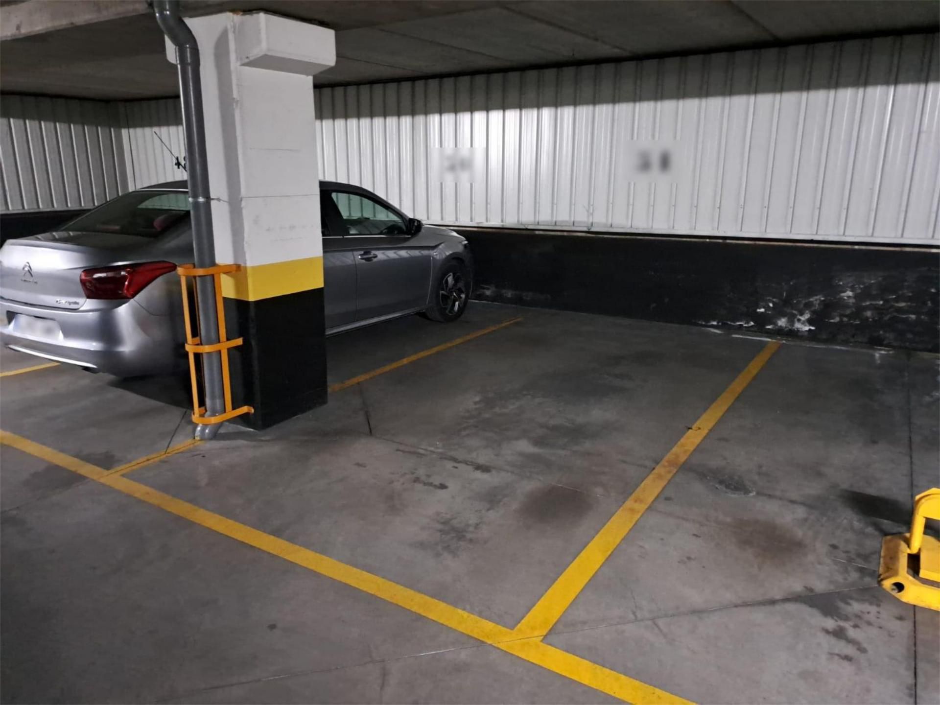 Parking of Garage to rent in Alcorcón