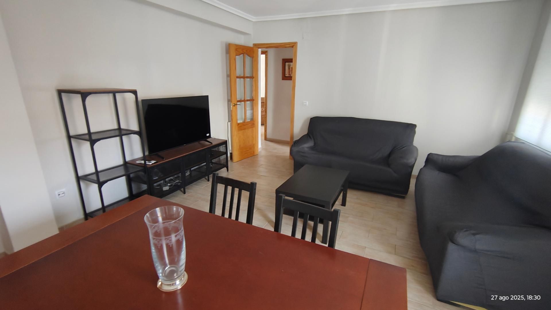 Living room of Flat to rent in Andújar  with Air Conditioner, Heating and Furnished